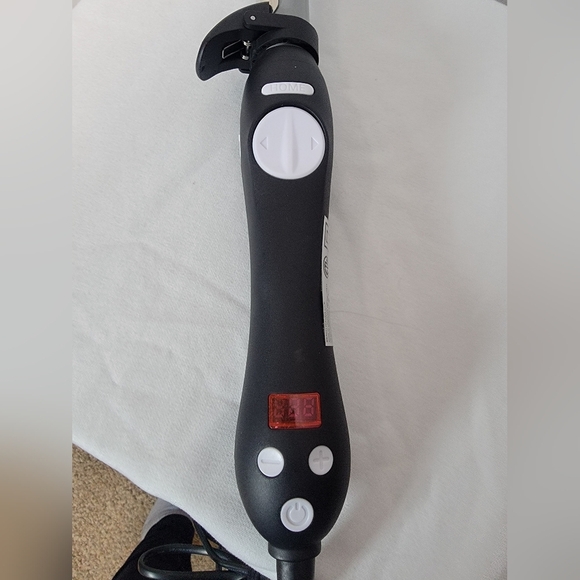 The Beachwaver Co. Black and Silver Curling Wand for Smooth Waves main image 6